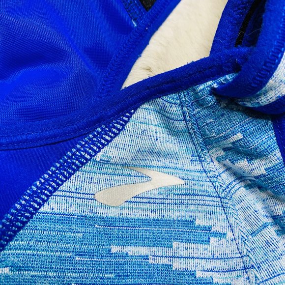Brooks Rebound Racer Sports Bra Blue Space Dye Aztec Pattern Workout Gym 32B - Picture 4 of 10